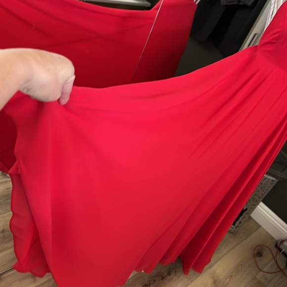 1 hour sale. Lulu’s, red gown criss cross back, xs - Picture 8 of 12